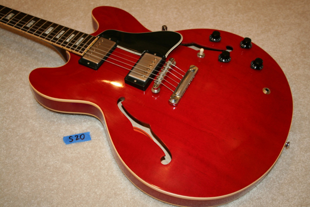 Eric Clapton Crossroads Gibson ES-335